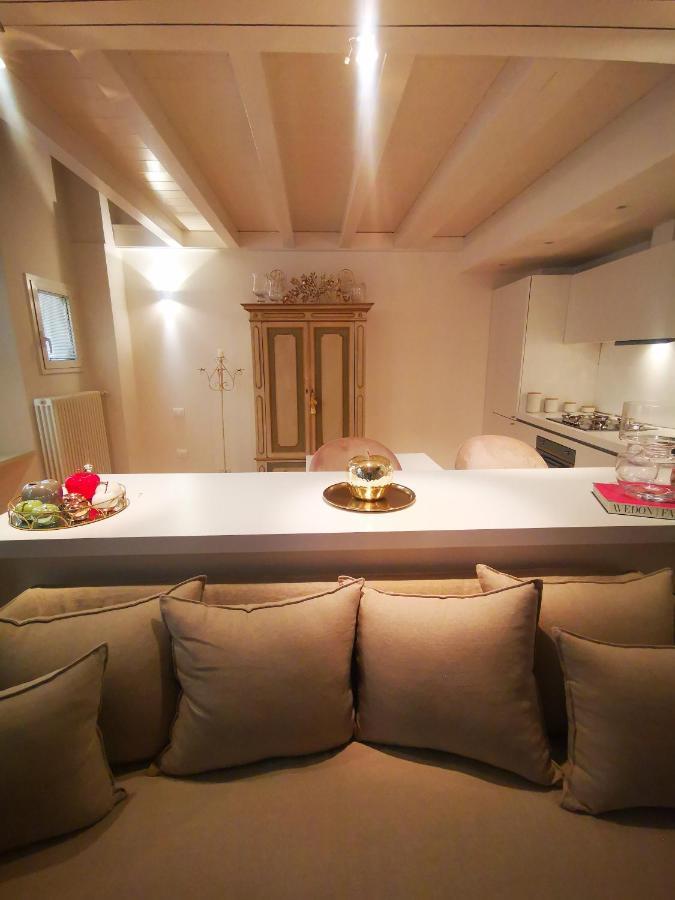 Gombruti14 Boutique Home Bologna Ngoại thất bức ảnh
